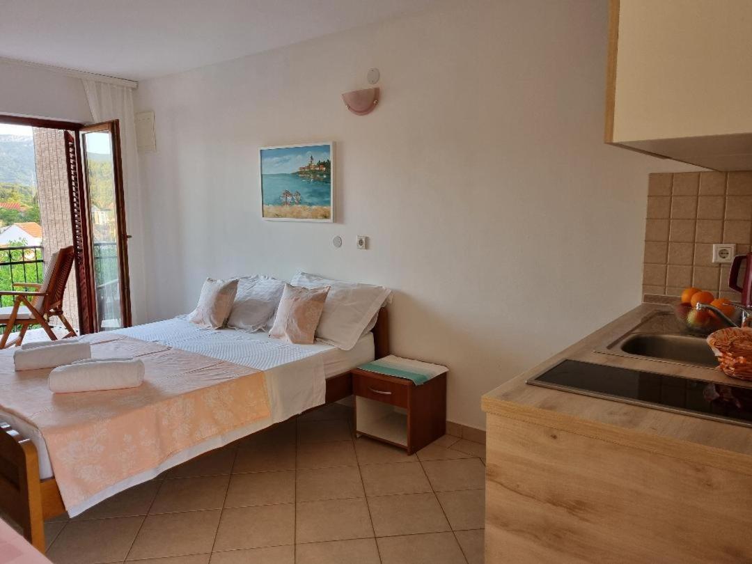 Villa Agava Vrboska Exterior foto